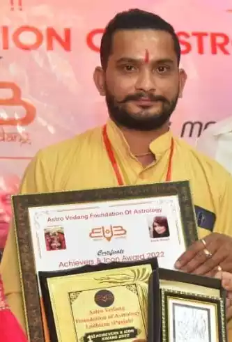 Acharya Pt. Umesh Sharma 